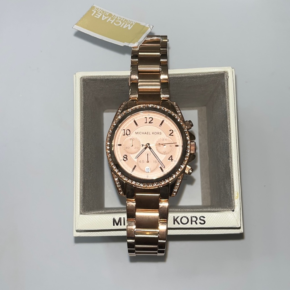 Brand new with tags rose gold Michael kors watch never worn